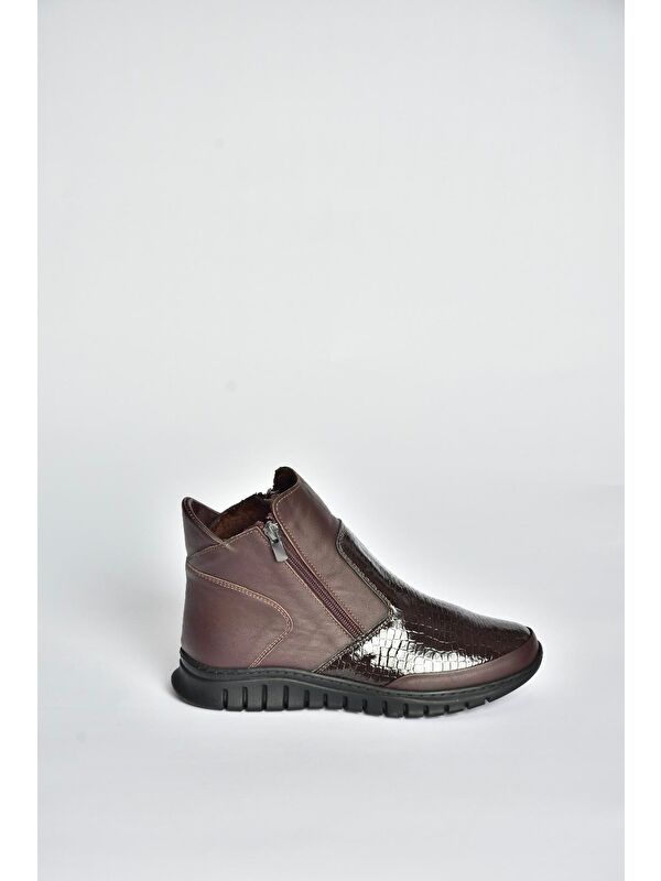Kahverengi Kadın Bot V555709303 - Görsel 3