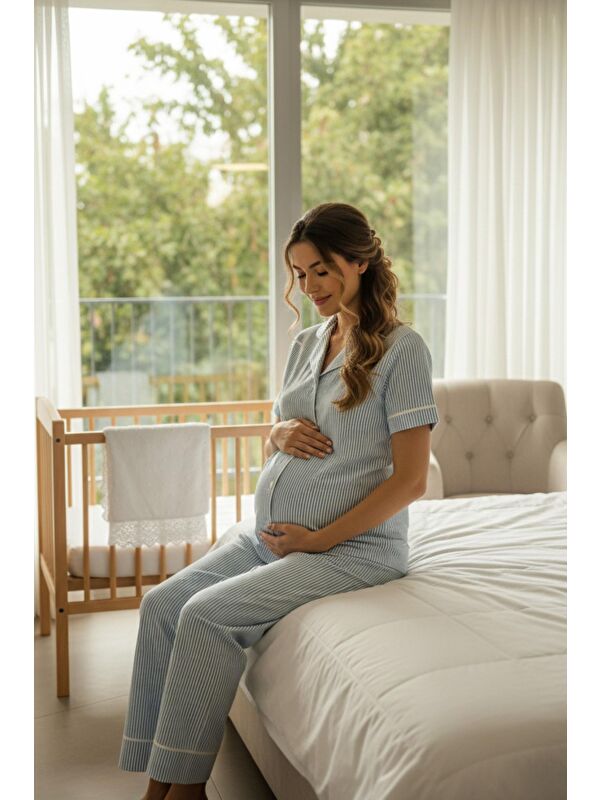 MİSS DÜNYA LİSSA Pure Comfort Önden Düğmeli Gömlek Yaka Çizgili Kısa Kol Hamile ve Lohusa Pijama Takımı