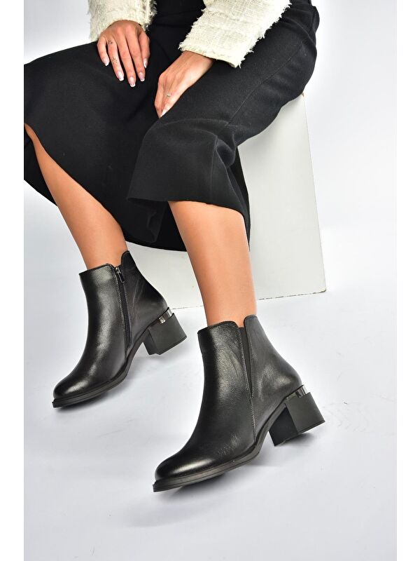 Siyah Kadın Bot V555558403 - Görsel 2