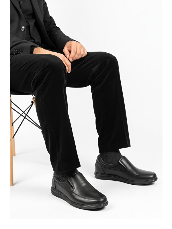 Siyah Hakiki Deri İçi Kürklü Kaymaz Erkek Casual Ayakkabı 472 M - Görsel 2