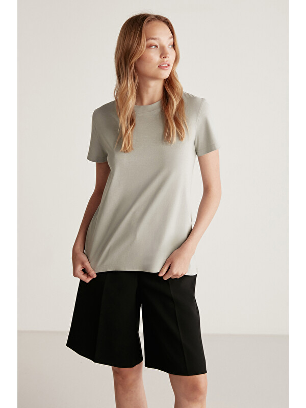 GRIMELANGE Samantha Kadın %100 Organik Pamuklu Comfort Fit Arkası Uzun Basic Örme AÇIK GRİ T-Shirt