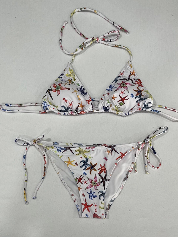Hazelin Kadın Beyaz Yıldız Temalı Boyundan İp Bağlamalı Üçgen Bikini Takımı HZL25S-LC5005