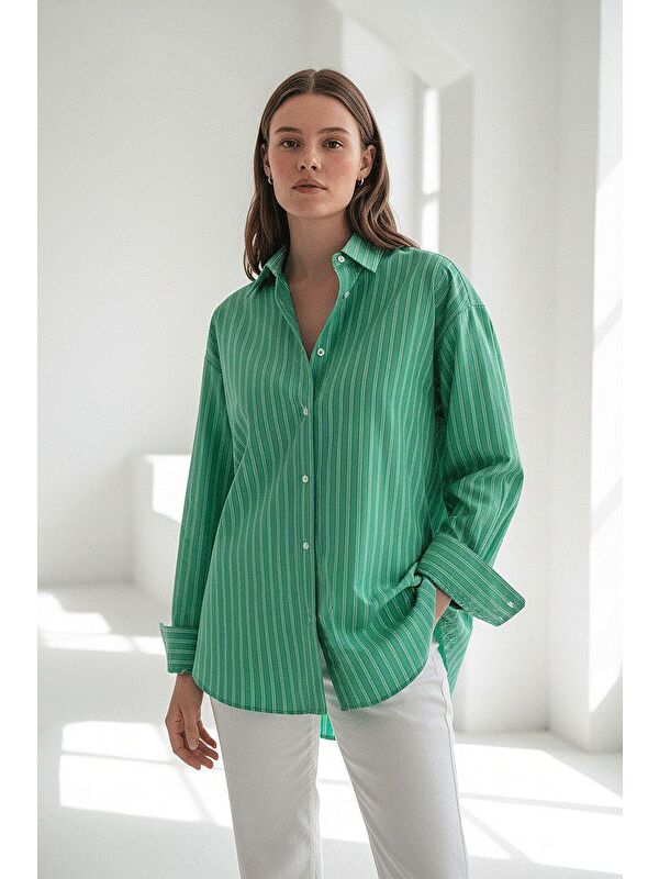 Madmext Mint Yeşili Çizgili Regular Kesim Kadın Gömlek Mg2610