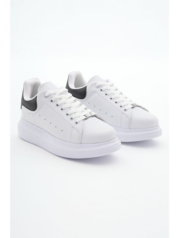 Unisex Beyaz Siyah Rahat Kalıp Yüksek Taban Bağcıklı Spor Ayakkabı - Görsel 4