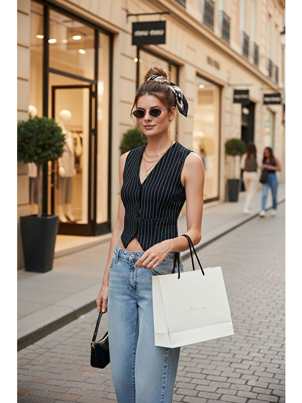 Lela Streç Fitted Fit V Yaka Düğmeli Kadın Yelek 5865971