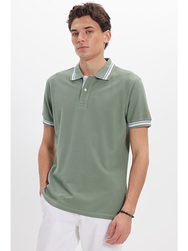 TUDORS Erkek Slim Fit Dar Kesim %100 Pamuk Düz Pike Yaka Ve Kol Detaylı Yeşil Polo Yaka Tişört