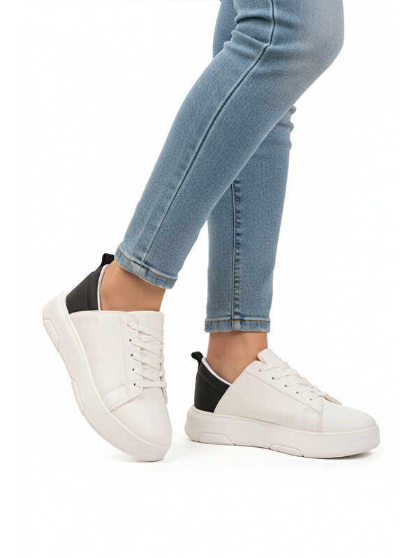 Ayakmod Beyaz Siyah Bağcıklı Unisex Spor Ayakkabı OZ-03 Z