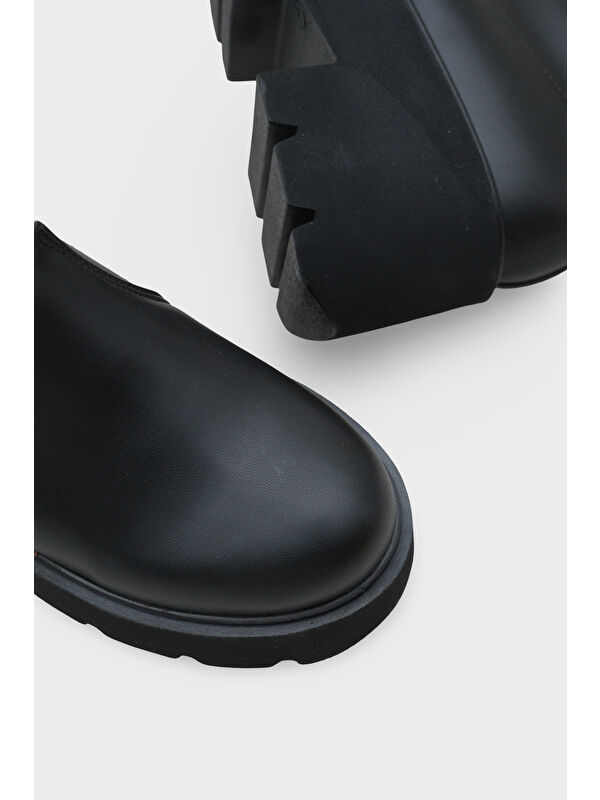 Stacy Dolgu Tabanlı Kadın Bot - Görsel 4