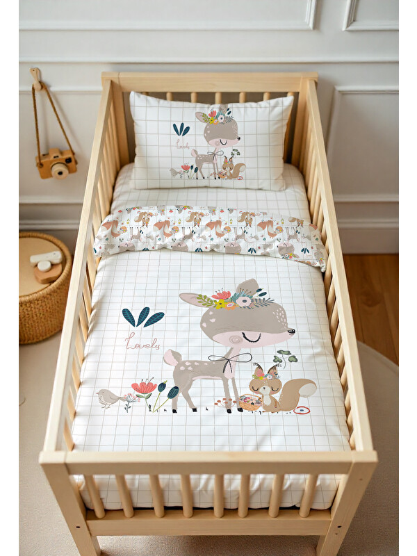 Milbay Grup Orman Hayvanları Desenli Bebek Nevresim Takımı Çift Taraflı 100x150 cm Çarşafsız