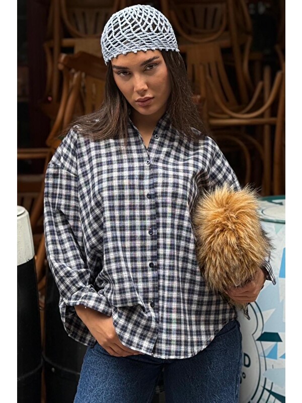 Madmext Lacivert Oversize Kareli Kadın Gömlek Mg2822