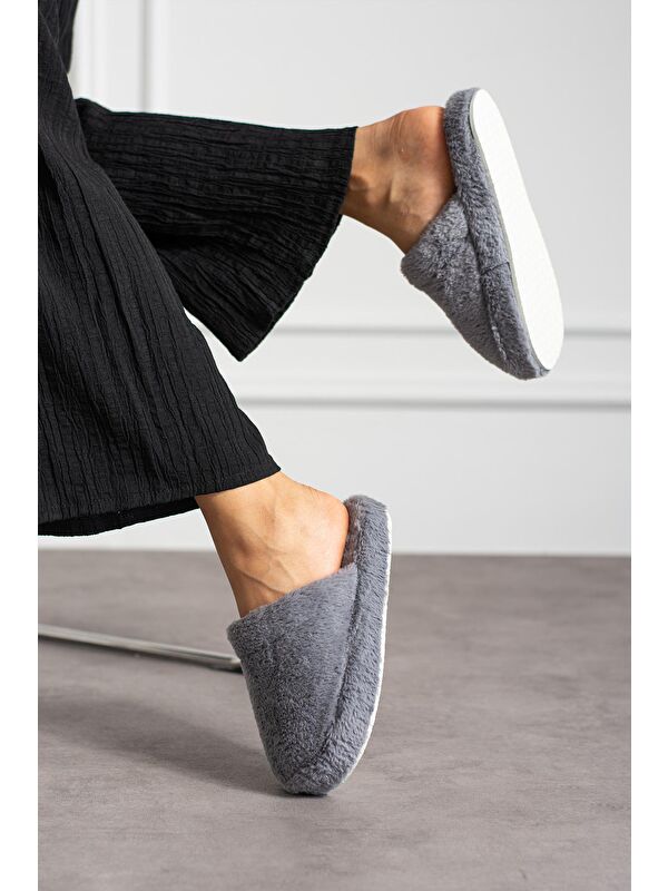 TÜYLÜ KAPALI Kadın Ev Terliği Kışlık Terlik Sessiz Taban - Görsel 6