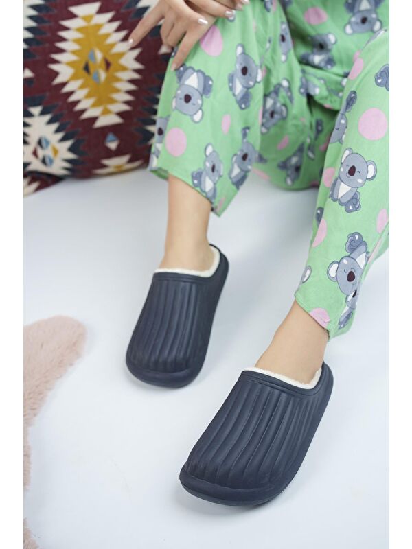 FLORA Kapalı İçi Yünlü Unisex Ev Terliği Kışlık Terlik Su Geçirmez - Görsel 5