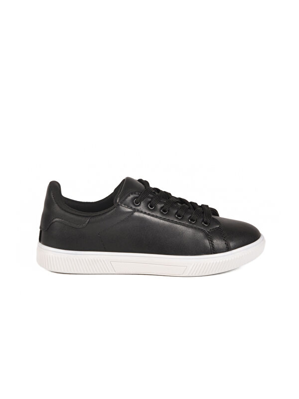 Ayakmod Siyah Beyaz Bağcıklı Hafif Cilt Erkek Sneaker Mota 600 M