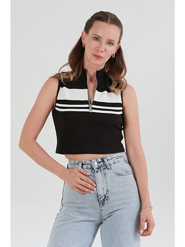 Fullamoda Çizgili Önü Fermuarlı Kolsuz Crop Bluz