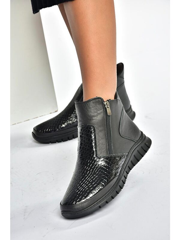 Siyah Kadın Bot V555709303 - Görsel 4