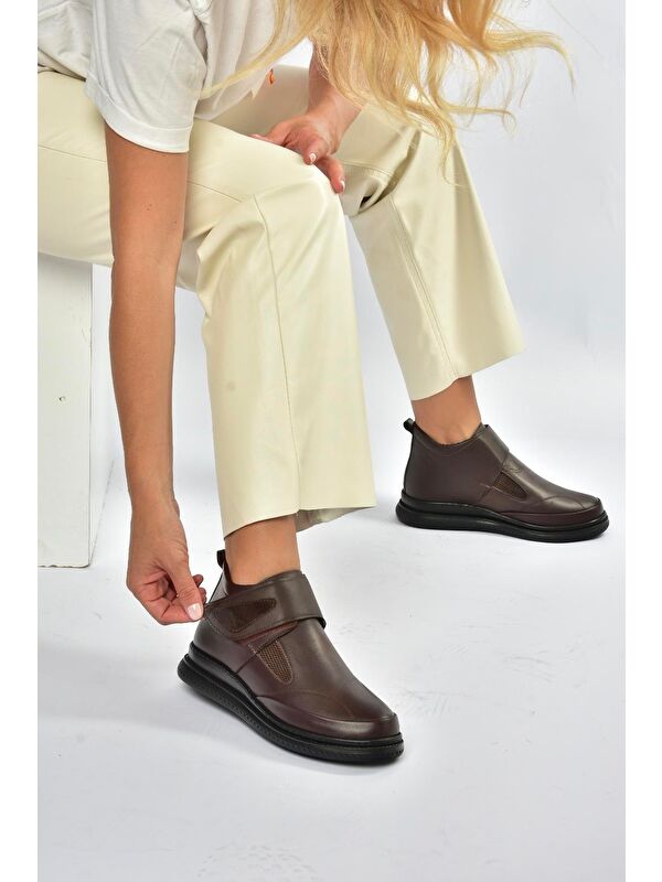 Kahverengi Kadın Bot V324501903 - Görsel 7