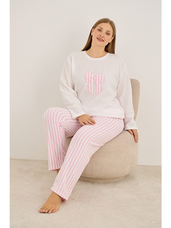 Siyah İnci Nakışlı Büyük Beden Polar Kışlık Örme Pijama Takım 25222554