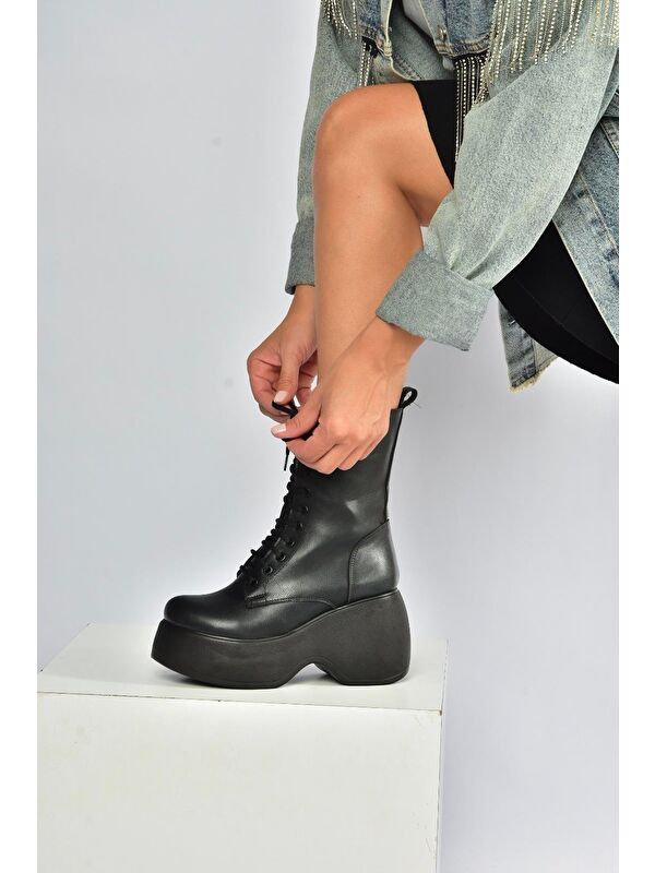 Siyah Kadın Bot V965202109 - Görsel 2