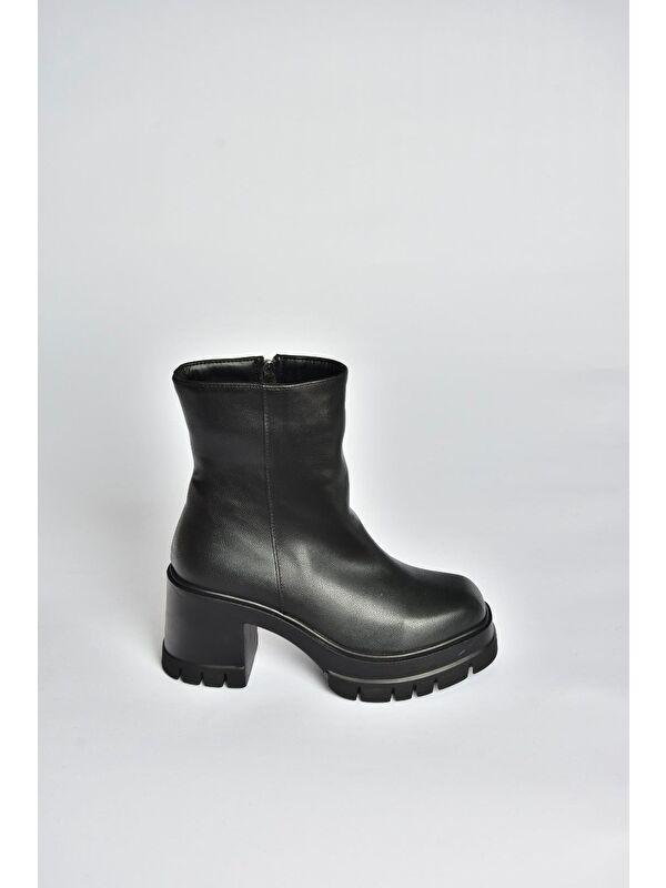 Siyah Kadın Bot V965065809 - Görsel 5