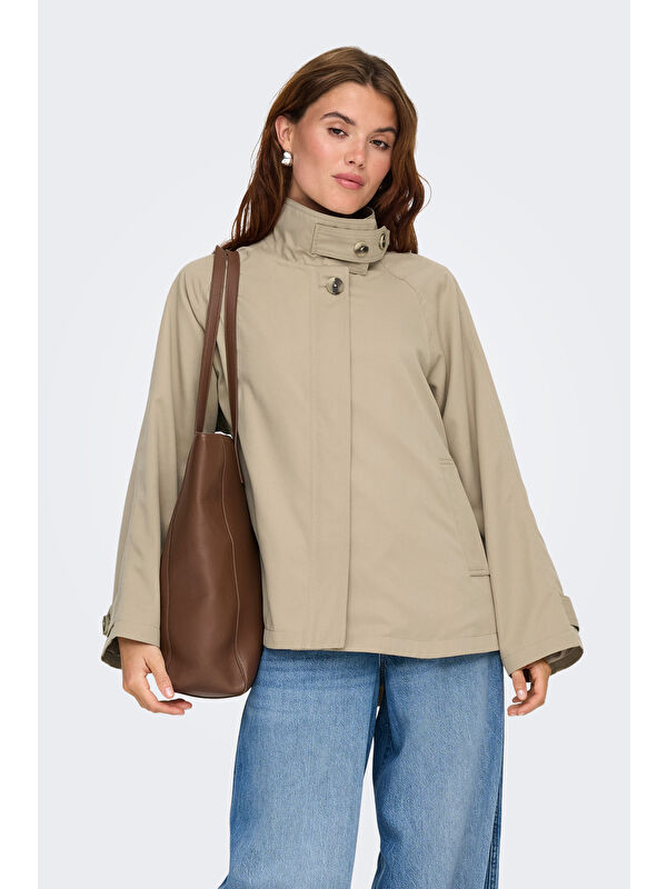 Only Onlnana Relaxed Fit Düğme Ayrıntılı Dik Yaka Mont 15361452