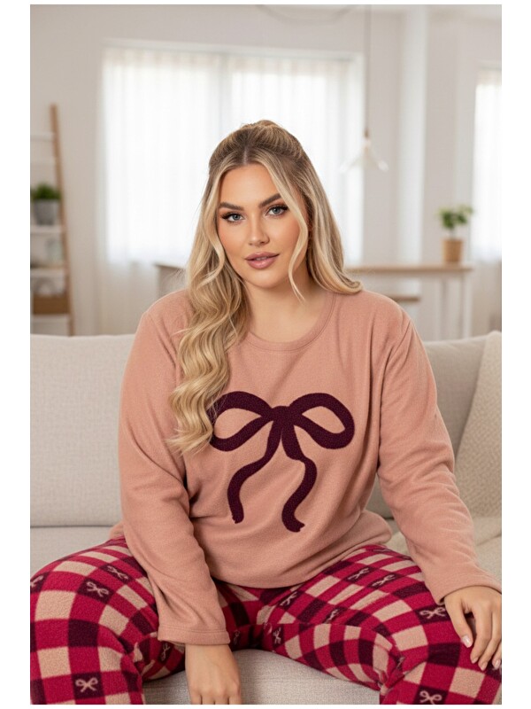 Siyah İnci Nakışlı Desenli Büyük Beden Polar Kışlık Örme Pijama Takım 25227252
