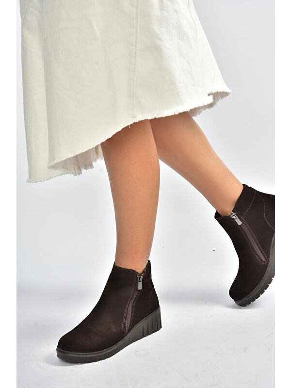 Kahverengi Kadın Bot V324800402 - Görsel 4