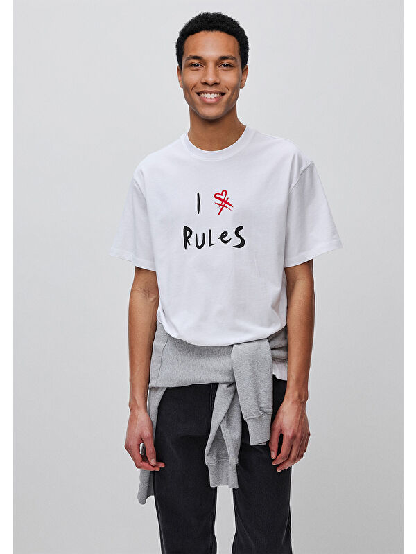 United Colors Of Benetton Erkek Beyaz  %100 Pamuk Grafik Baskılı Bisiklet Yaka T-Shirt