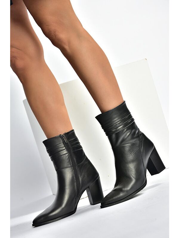 Siyah Kadın Bot V398095103 - Görsel 4