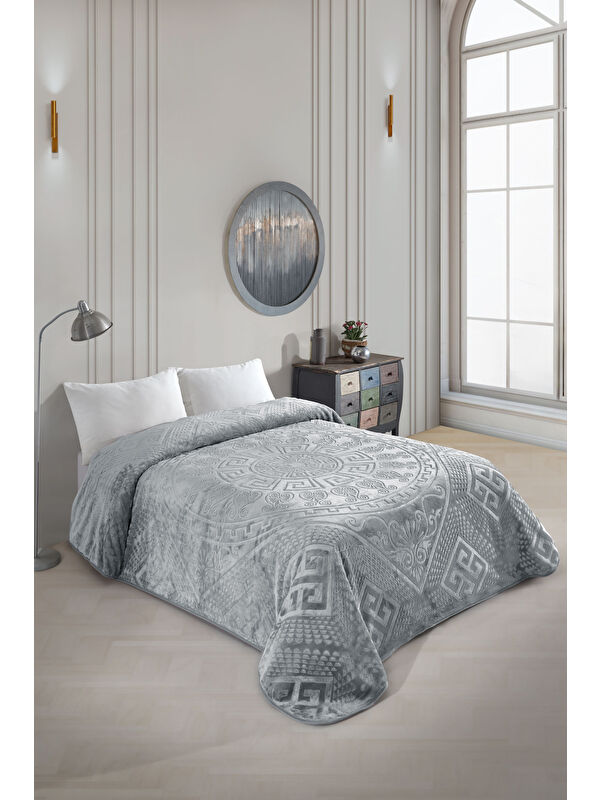 Varol Royal Touch V2 Lüks Kalın Battaniye 220x240 cm — Yumuşak, Sıcak ve Dayanıklı