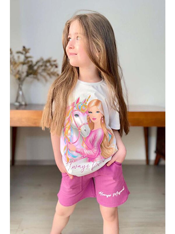Riccotarz Kız Çocuk Üzeri Digital Bebek ve At Baskılı Yazı Detaylı T-shirt Mor Şortlu Takım