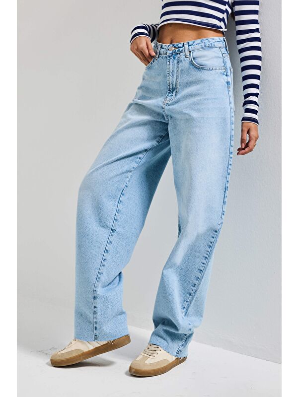 It's Basic Mavi Kadın Regular Fit Yüksek Bel %100 Pamuk Rahat Kesim Denim Jean