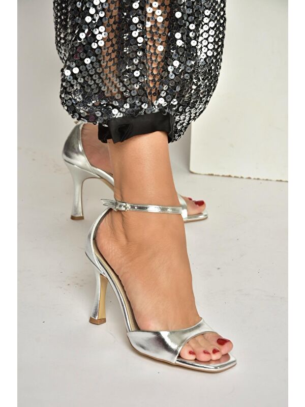 Fox Shoes Siyah Fox Shoes Topuklu Kadın Ayakkabı Y569823309