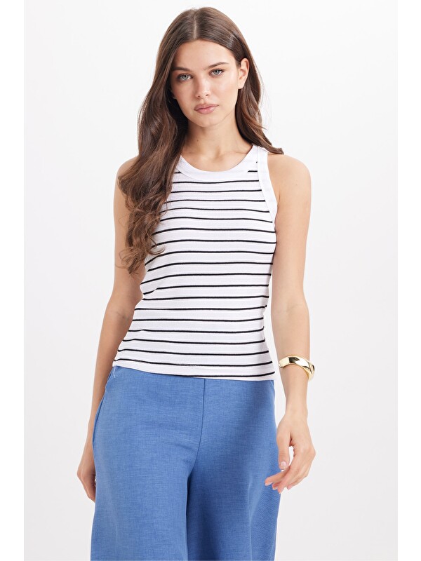 TUDORS Kadın Slim Fit Dar Kesim Pamuklu Askılı Bisiklet Yaka Çizgili Beyaz Crop Atlet