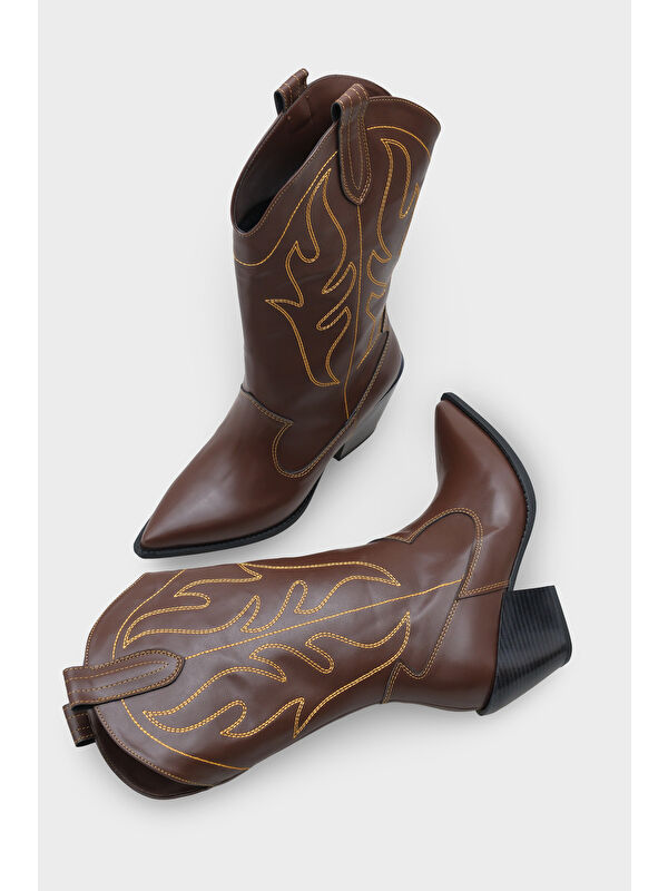 Malina Sivri Burunlu Nakışlı Kadın Kovboy Çizme - Görsel 7