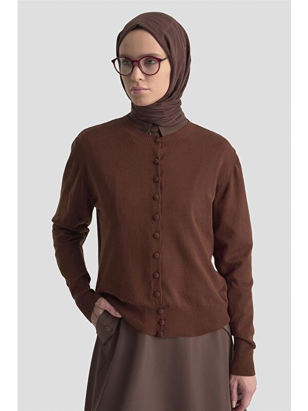 ARMİNE Düğme Detaylı Basic Hırka 25Kd7012 Kahverengi