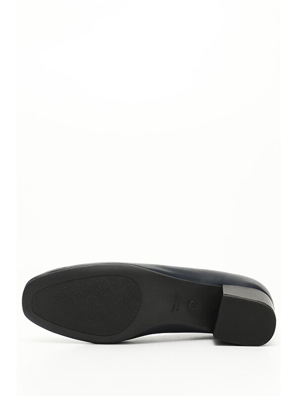 KOYU LACİVERT Hakiki Deri Yuvarlak Burun Kısa Kalın Topuklu Kadın Ayakkabı 24100 - Görsel 6