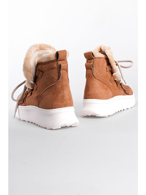 Agatha Kürklü Kadın Bot - Görsel 4