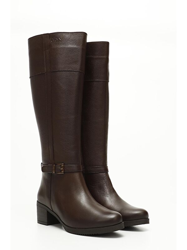 KOYU KAHVERENGİ Hakiki Deri Yuvarlak Burun Kauçuk Taban Topuklu Fermuarlı Tokalı Kadın Çizme 44564 - Görsel 3