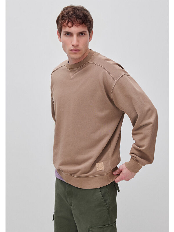 United Colors Of Benetton Erkek Taba  Pamuk Karışımlı Logo Detaylı Yuvarlak Yaka Sweatshirt