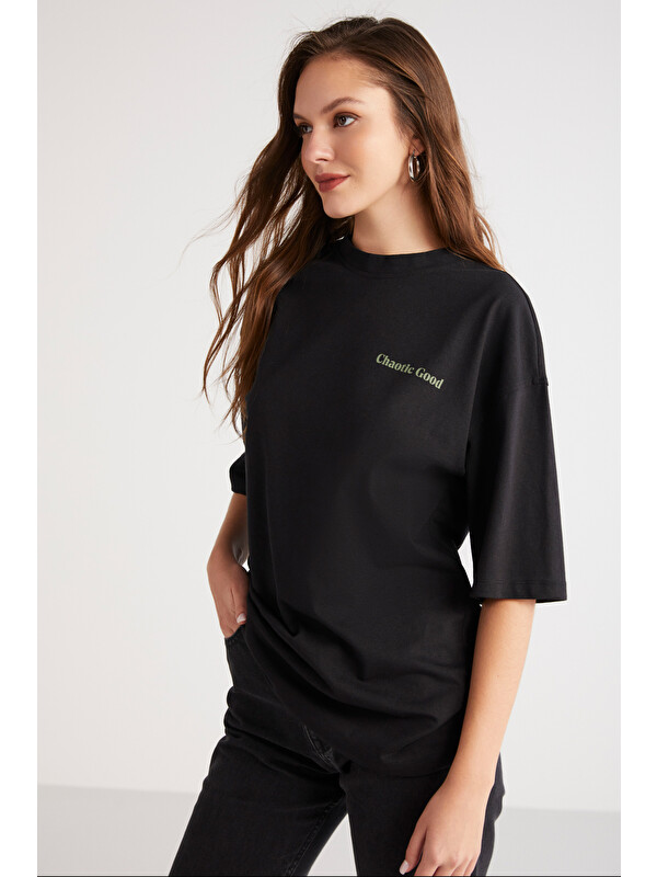 ETHIQUET KALISTA Kadın %100 Organik Pamuk Oversize Arkası Ve Önü Çiçek Baskılı Yuvarlak Yaka SİYAH T-Shirt