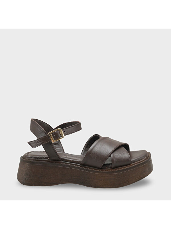 Capone Outfitters Bobbi Hakiki Deri Çapraz Bantlı Dolgu Topuk Kadın Sandalet