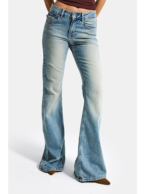 It's Basic Kadın A.Tint 4s6-32 SLN05 Mid Rise Flare Fit Orta Bel Esnek Kumaş Dnim Jean