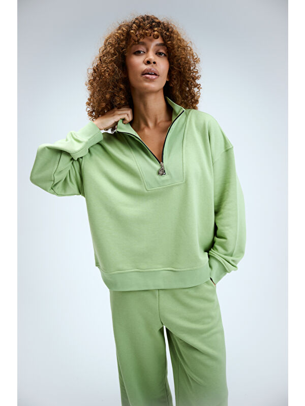 gothamVibes Kadın Timeless Fermuarlı Fıstık Yeşili Sweatshirt