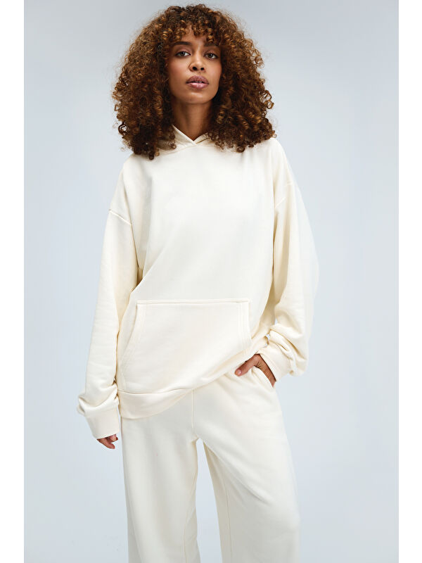 gothamVibes Kadın Timeless Oversize Krem Hoodie Sweatshirt