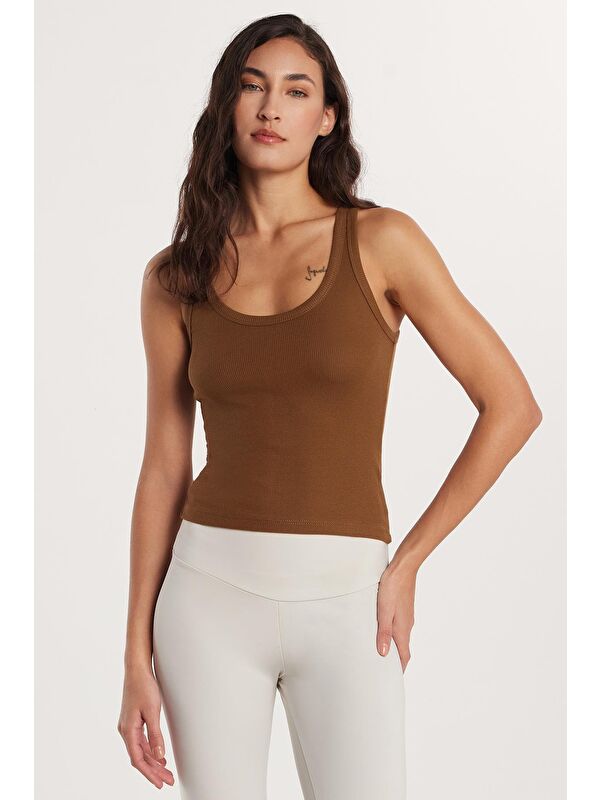 TUDORS Kadın Slim Fit Dar Kesim U Yaka Modal Kumaş Kahverengi Body Atlet