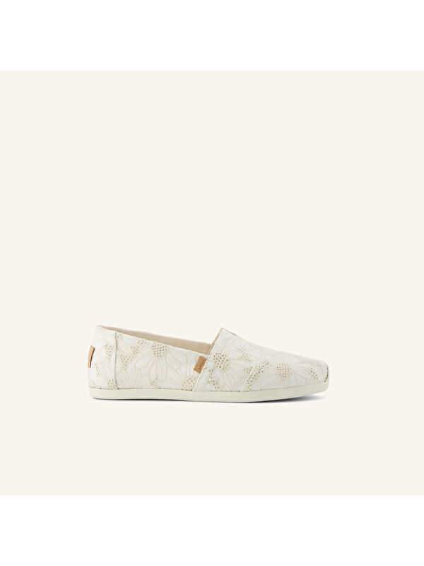 Toms Beyaz Toms Espadril Alpargata Kadın 10021888 10021932 Classic Oversized Floral Eyelet