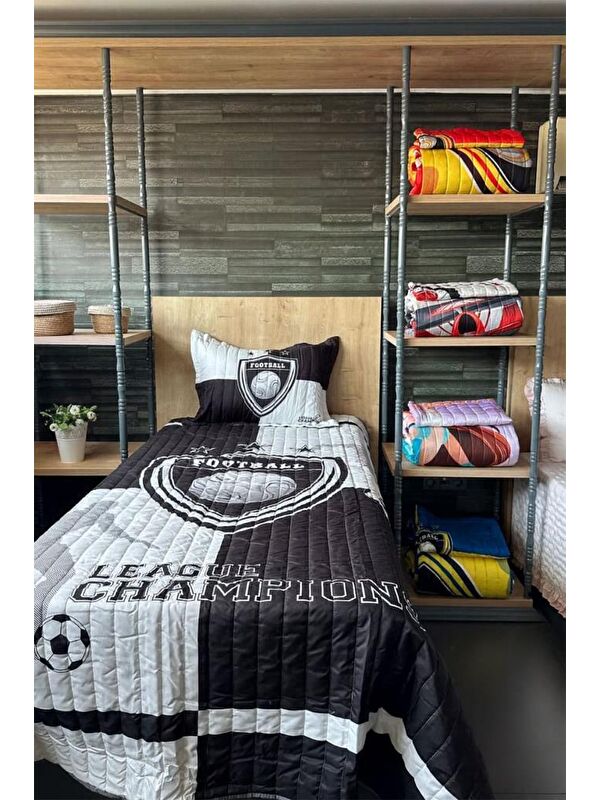 Çeyiz Diyarı Football Tek Kişilik Kapitoneli Yatak Örtüsü Siyah Beyaz 180x240 cm
