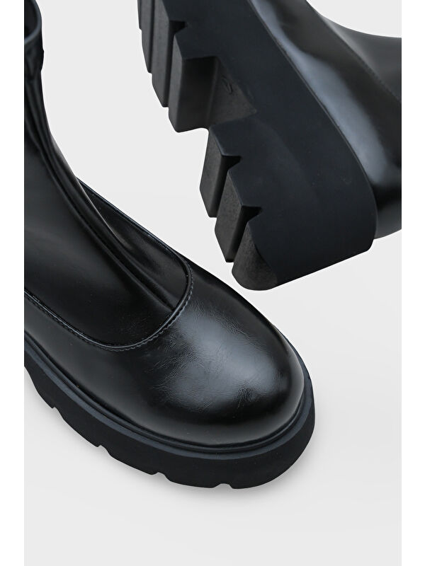 Viviana Trak Tabanlı Kadın Bot - Görsel 7