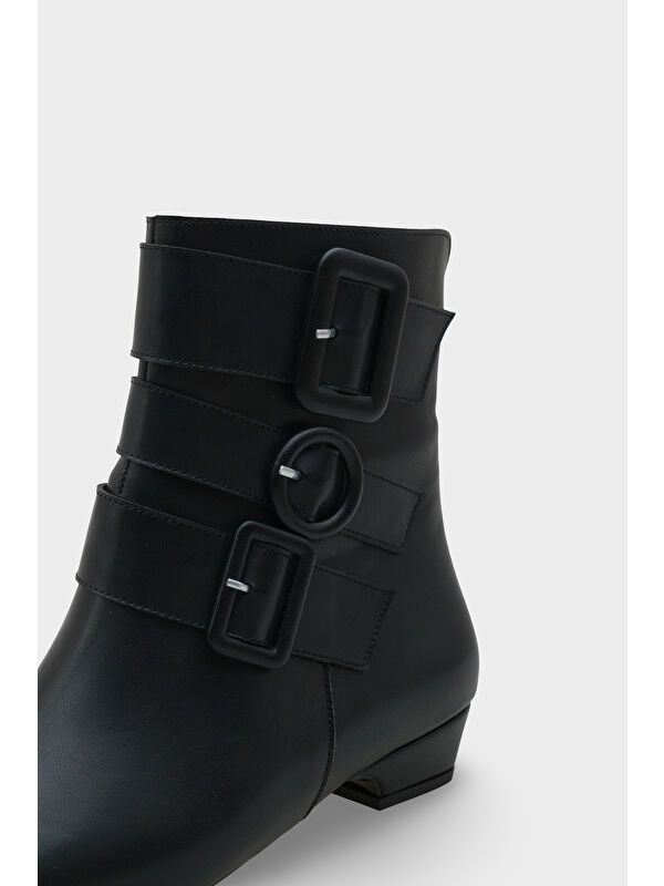 Shane Kısa Topuklu Yandan Fermuarlı Tokalı Küt Burun Kadın Bot - Görsel 6