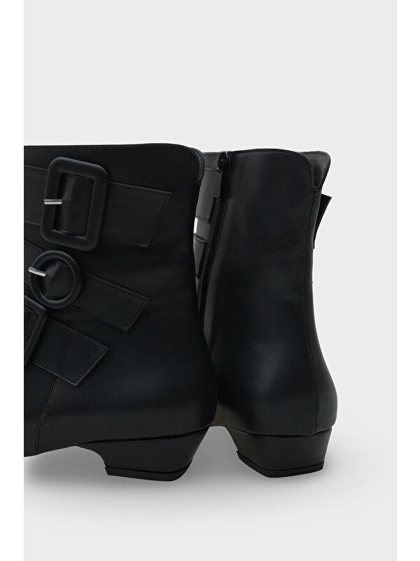 Shane Kısa Topuklu Yandan Fermuarlı Tokalı Küt Burun Kadın Bot - Görsel 7